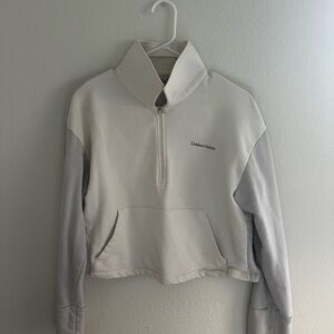 Outdoor Voices sweatshirt